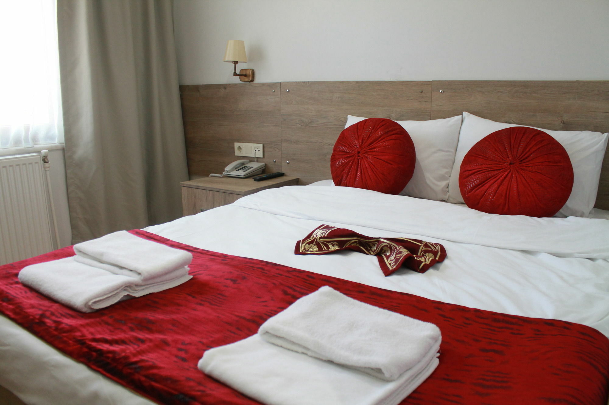 Rozza Hotel Istambul Exterior foto A guest room at the hotel