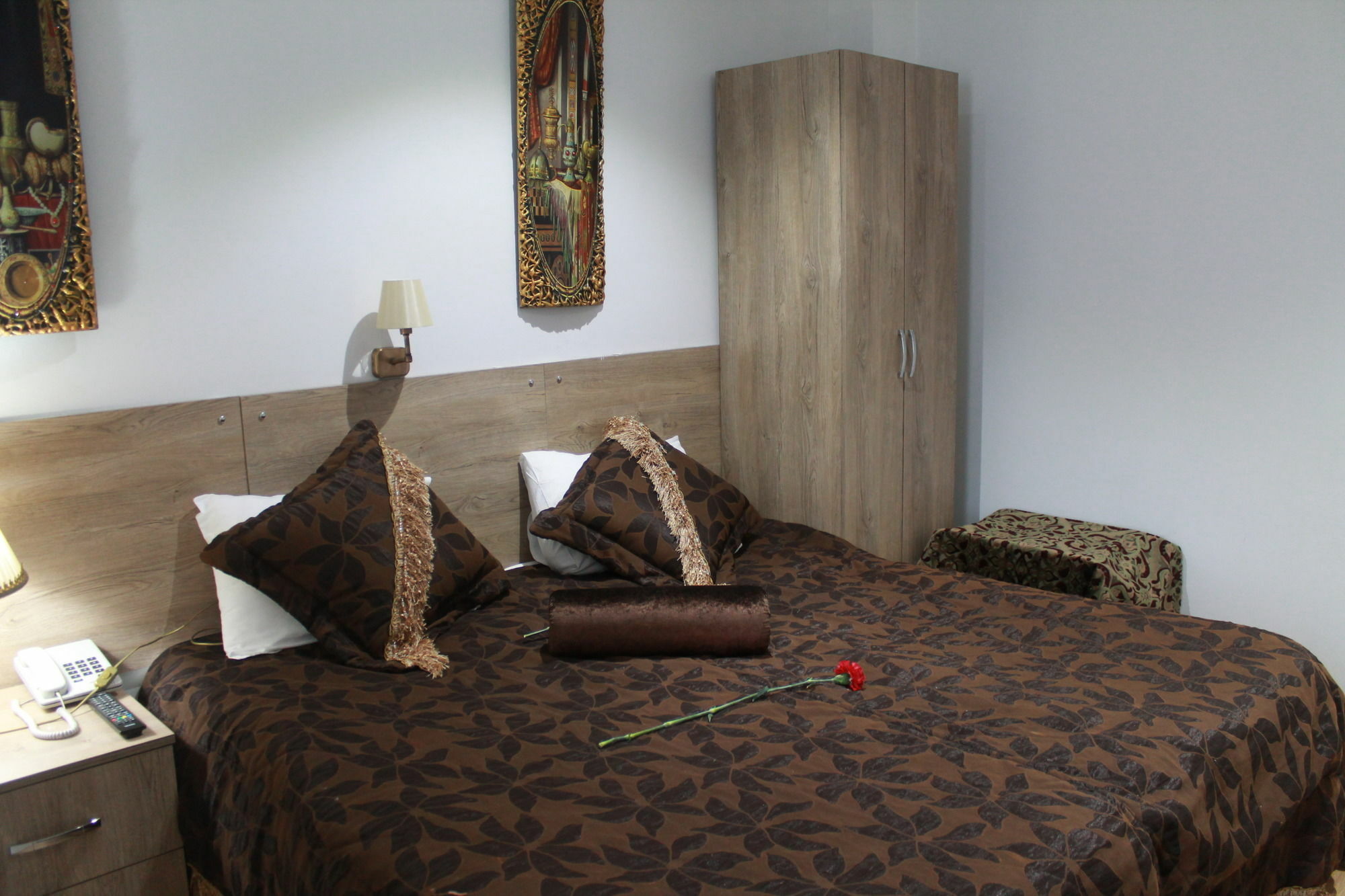 Rozza Hotel Istambul Exterior foto A room at the hotel